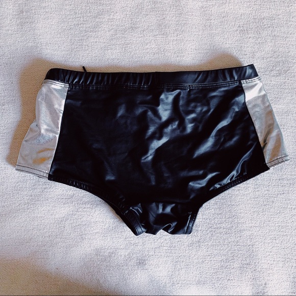 Erotic Underwear - Special Edition. - Picture 2 of 4